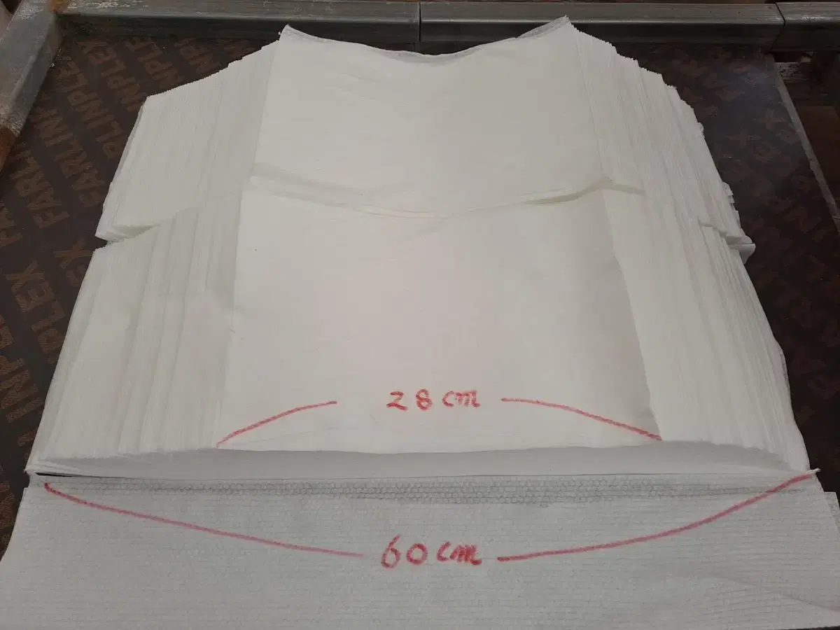 건티슈 대용량 8kg 수작업 후 저렴하게 납품합니다.